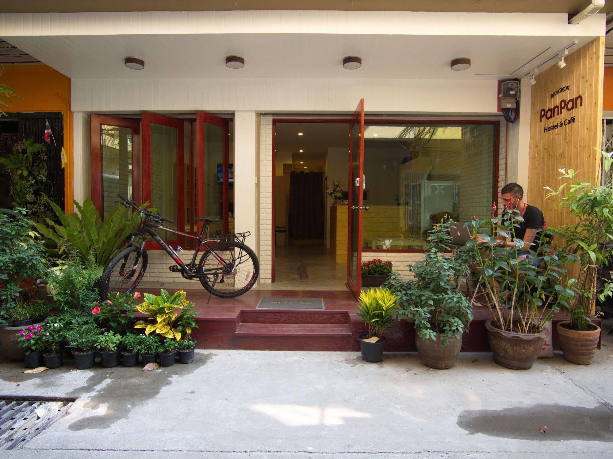 Panpan Hostel Banguecoque Exterior foto